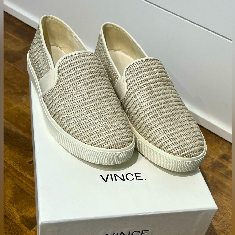 Vince Blair Slip on Sneakers size 8